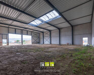 Industrieel gebouw te koop in Maaseik