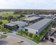 Industrieel gebouw te koop in Maaseik